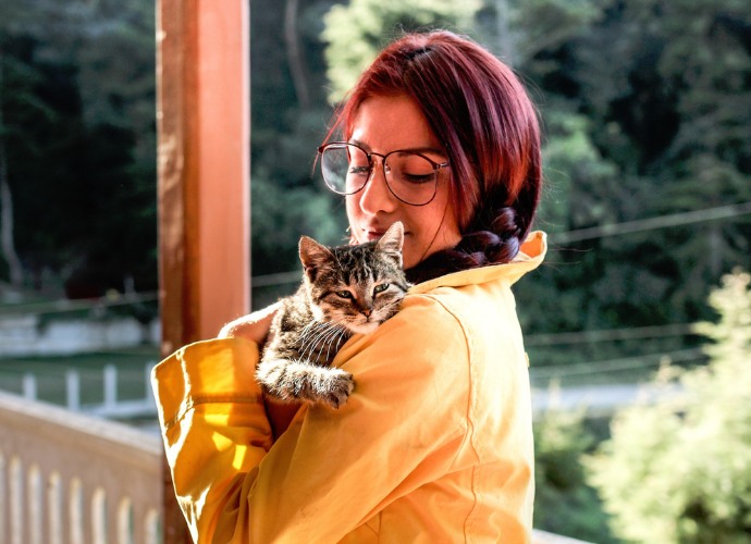 Ask Expert Pet Psychics: Does My Cat Love Me?